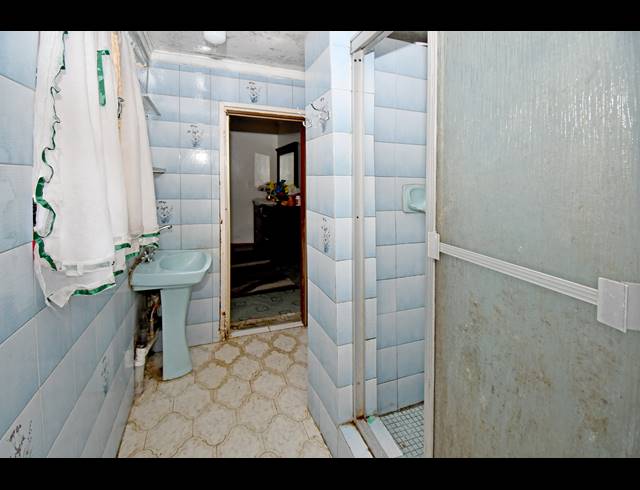 4 BEDROOM HOUSE FOR SALE IN MAYFAIR